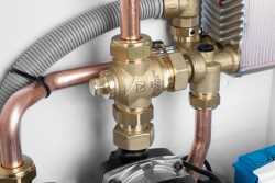 PrimoBox AHB 622 с пластинчатым теплообменником, с клапаном ATV 45°C