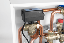 PrimoBox AHB 642 с пластинчатым теплообменником, с ATV 45°C и клапаном AZV