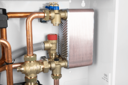 PrimoBox AHB 642 с пластинчатым теплообменником, с ATV 45°C и клапаном AZV