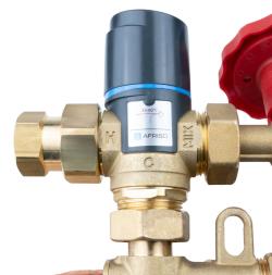 Насосная группа WZS 100 для ГВС с изоляцией и предохранительным клапаном (6 бар)